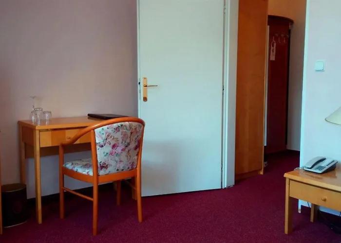 Hotel Ester Karlovy Vary Eksteriør bilde