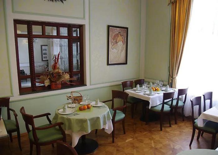 Hotel Ester Karlovy Vary Eksteriør bilde