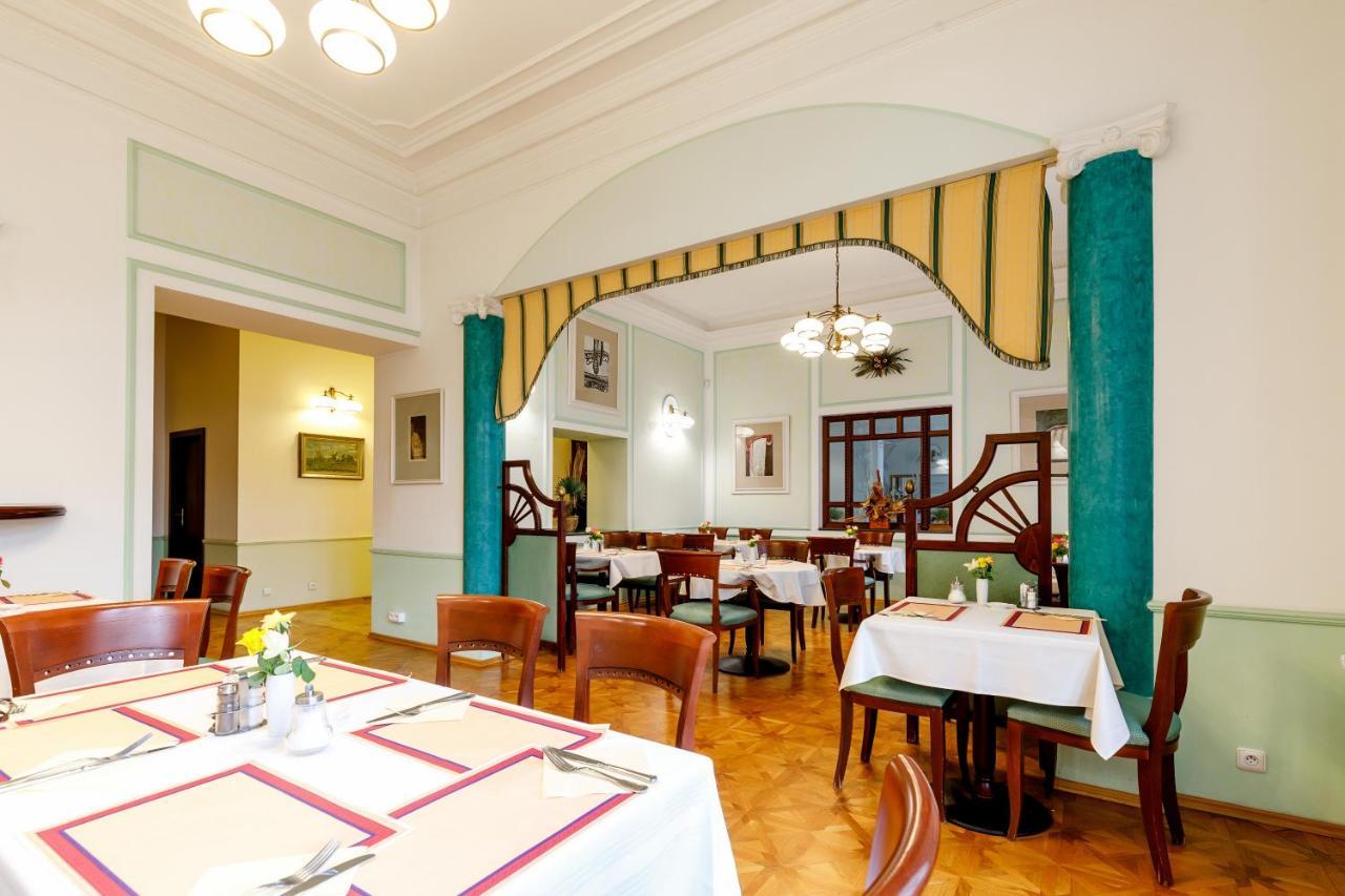 Hotel Ester Karlovy Vary Eksteriør bilde