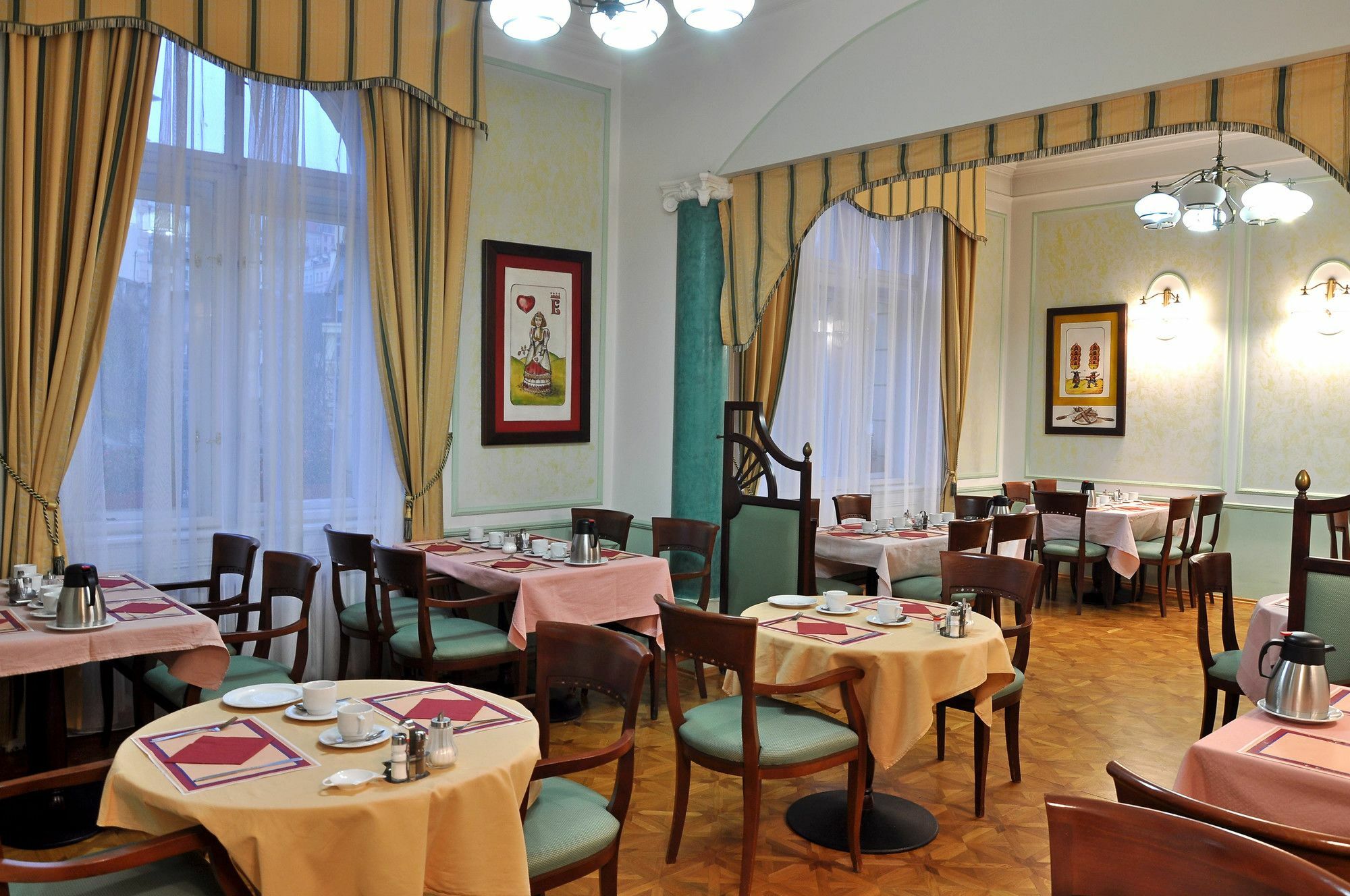 Hotel Ester Karlovy Vary Eksteriør bilde